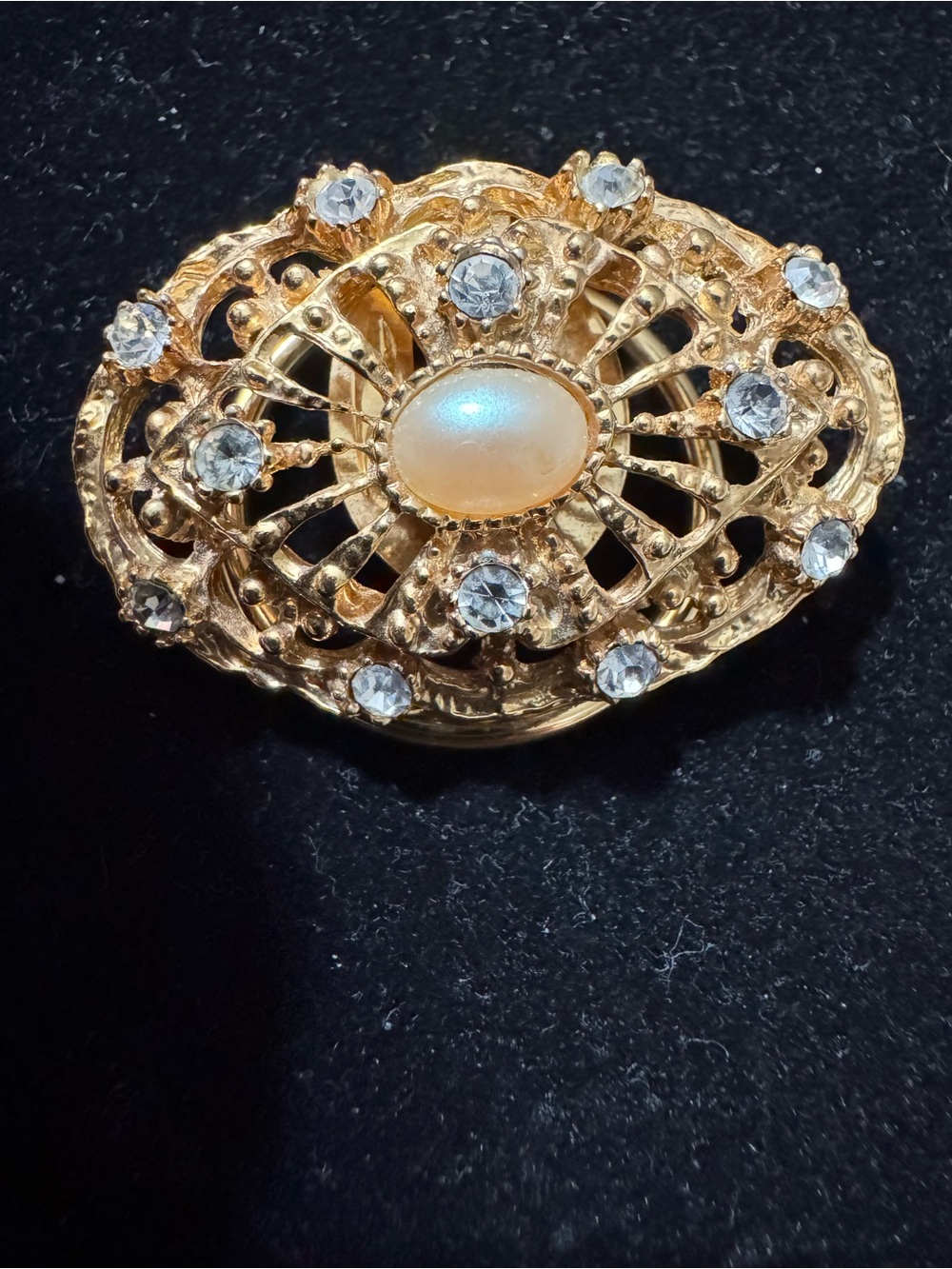Gold-Tone Pearl & Crystal Vintage-Style Scarf Clip